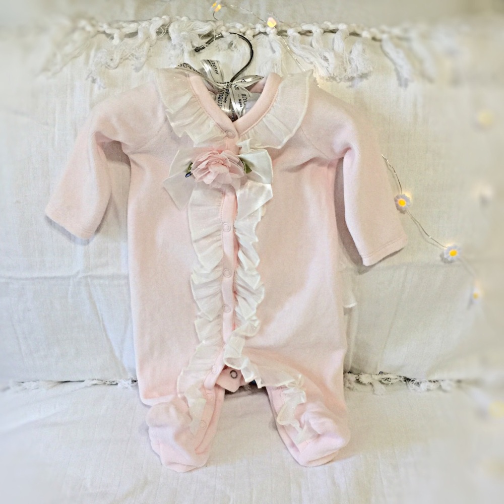 NB onesie light pink
